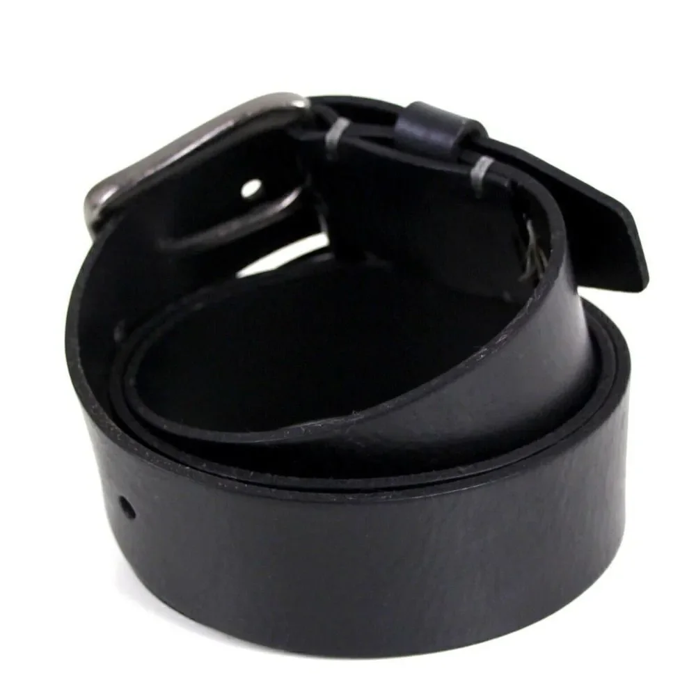Fossil saddle black